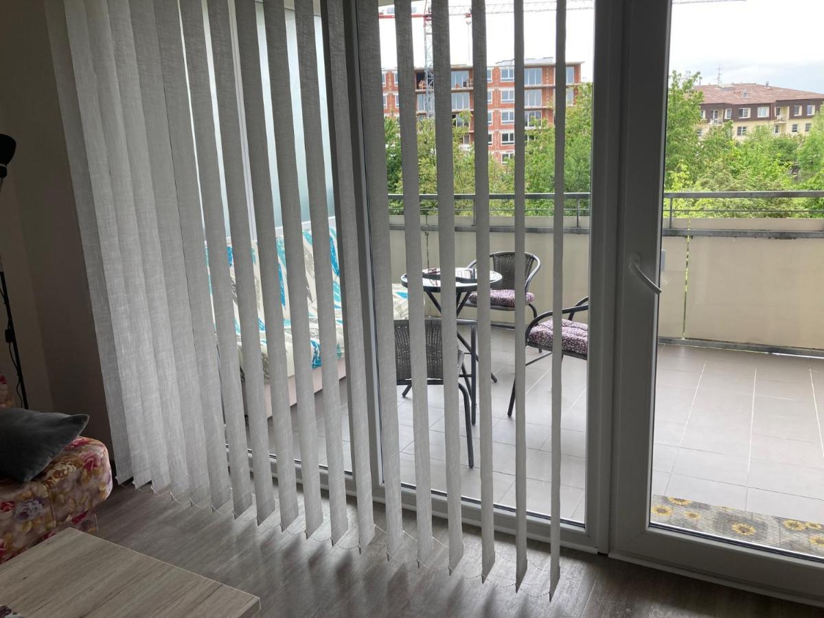Apartman Edita - Byt S Terasou A Parkovacim Stanim, Topolova, Olomouc Leilighet Eksteriør bilde